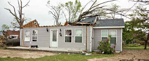 Storm Cleanup &<br />
Emergency Services